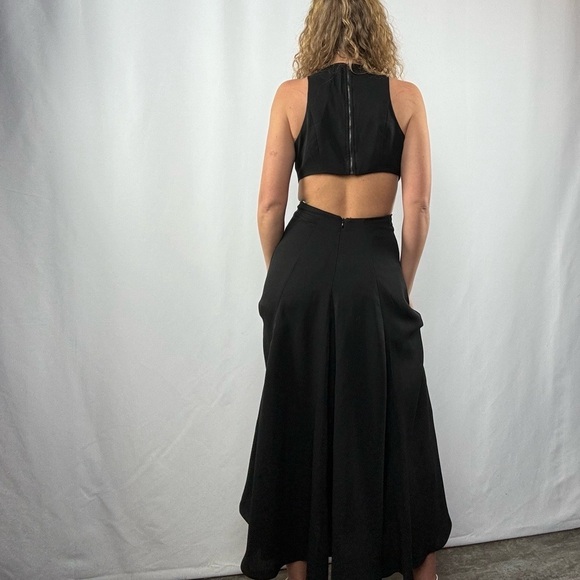 Lulus Open Back Sleevelss Flowing Midi Dress in Black Size‎ Small - Picture 4 of 10